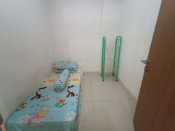 Disewakan Two Bedroom Oak Tower B - Lantai 16, View Kolam, Garden Sky & Jogging Track Pulo Gadung