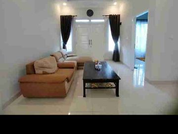Jual rumah Vila 2 lantai ad kolam renang view gunung gede cipanas