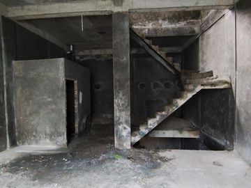 Dijual Cepat Villa Komplek Mutiara Wahidin