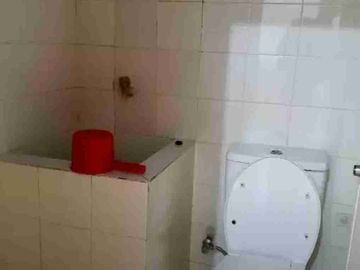 Rumah siap huni murah dijual di Kemang Pratama 3, dekat galaxy
