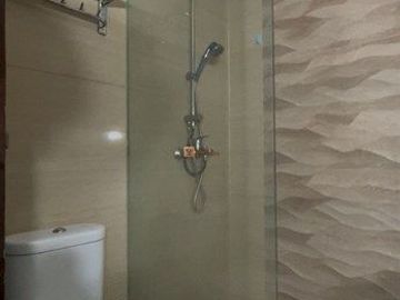 Disewakan 2 Bedroom Condominium Central Park Residences Furnished Minimalis Lengkap – 87 m², Siap Huni, Jakarta Barat