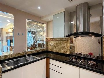 Disewakan 2 Bedroom Condominium Central Park Residences Furnished Minimalis Lengkap – 87 m², Siap Huni, Jakarta Barat