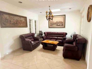 DIJUAL RUMAH SIAP HUNI FULLY FURNIHSH, LINGKUNGAN HIJAU SAN ASRI. THE GREEN BSD