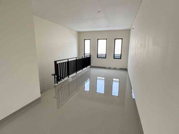 Bagus Banget Ruko Disewakan di Gading Serpong
