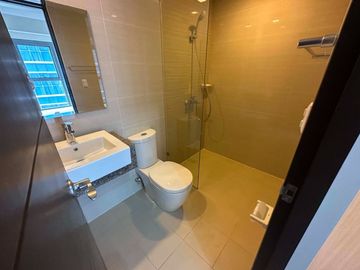 2 Bedroom Condo For Sale in Uptown Ritz, BGC, Taguig City | 80 sqm | RFO | Rent-to-Own Available