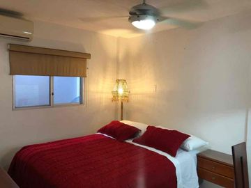 SUITE AMOBLADA EN PLANTA BAJA!!