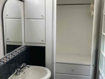 SUITE AMOBLADA EN PLANTA BAJA!!