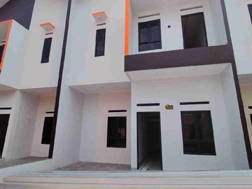 Lokasi pinggir jalan.. ready stock semua..