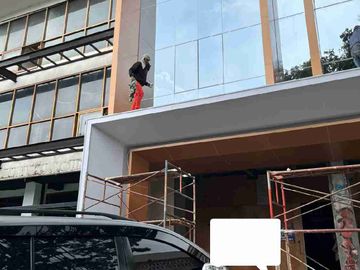 Dijual Ruko Gandeng di pinggir jalan raya bintaro sektor 3 Dekat mall Xchange Bintaro Tangerang