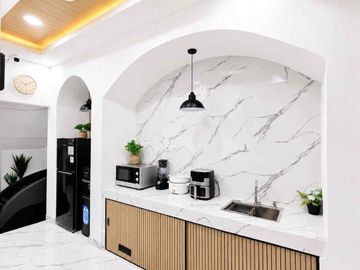 DIJUAL CEPAT! BUTUH UANG BANGET!

KOST STRATEGIS DEKAT KAMPUS STAN, MALL & CBD BINTARO!
