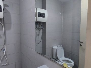 Sewa Tahunan APart tanglin Studio Ada 2 Unit Jejer Full Furnish Hanya 35Jt/Unit