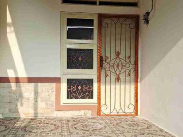 DI JUAL CEPAT RUMAH DI TAMAN HARAPAN BARU BEKASI