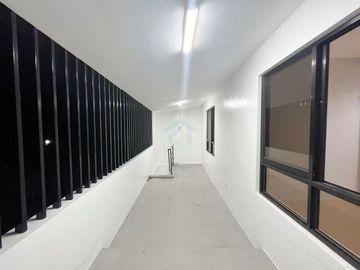 LUXURY SMART HOME FOR SALE