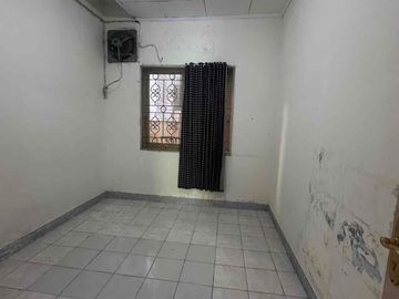 Disewakan Rumah 2 Lantai Hadap Selatan di Sunter Garden - Jakarta Utara