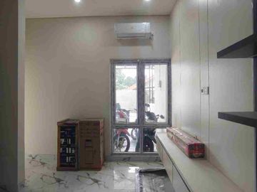 Rumah baru dekat tol limo depok