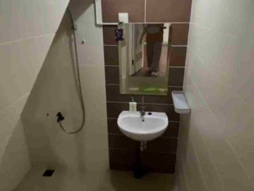 Jual Cepat Cash Only Rumah Cluster Grand Wisata Bekasi