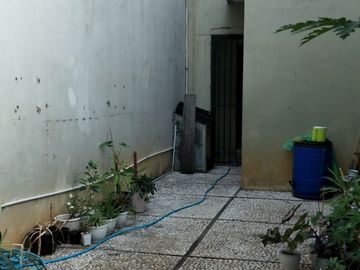 Rumah Pulomas Residence 2 Lantai Siap Huni Akses 2 Mobil
