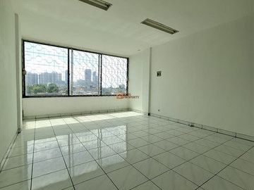 Strategis Sewa Ruko 4,5Lt. Unfurnished di Roxy Cideng Jakarta Pusat Akses ke Pintu Tol, Rumah Sakit, Transjakarta, Tanah Abang, Gambir