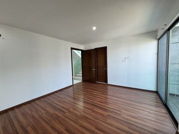 Espectacular casa en Venta, Los Almendros Residencia