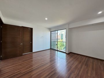 Espectacular casa en Venta, Los Almendros Residencia