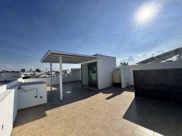 Espectacular casa en Venta, Los Almendros Residencia