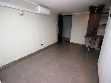 Arriendo Departamento con estacionamiento Av. Santa Rosa - Av. Matta Santiago
