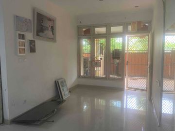 Rumah 3 kamar full AC