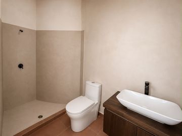 CASA NUEVA EN VENTA EN BIZNAGA RESIDENCIAL, COUNTRY CLUB – SAN CARLOS