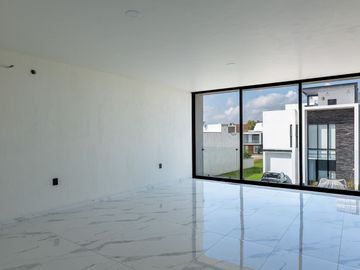 Casa de 4 recamaras Valle Imperial Coto austriaco Zapopan Norte