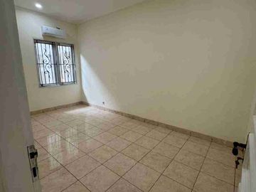 Rumah Sewa Siap Huni di Permata Buana Jakarta Barat