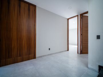 Casa de 5 recamaras Solares – Altanza Zona Real