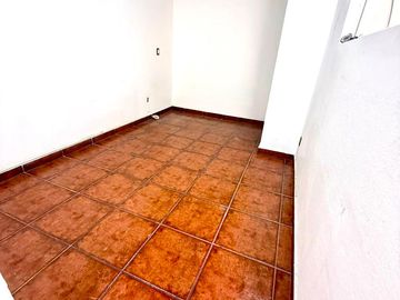 CASA EN RENTA EN QUERETARO / COL. LA ERA