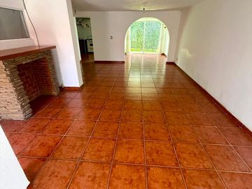 CASA EN RENTA EN QUERETARO / COL. LA ERA