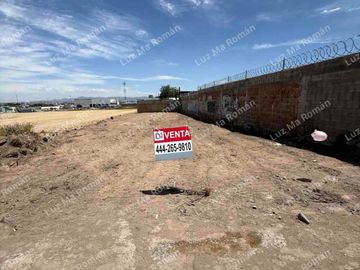 📍 LOTE EN VENTA
Frente a Arena Potosí
Junto a estacionamientos de la Feria
📐 400 m²
💰 $6,500/m²