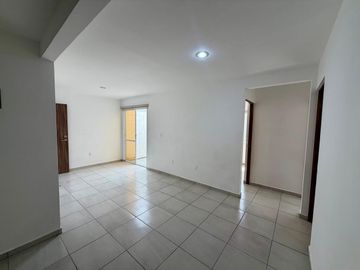 DEPARTAMENTO EN PLANTA BAJA CON TERRAZA Y ACCESO SEGURO, VILLAS DEL REFUGIO, QRO.