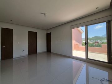 Casa en Renta Colonia los Azulejos (Sierra Alta) Monterrey, Nuevo León