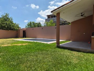 Casa en Renta Colonia los Azulejos (Sierra Alta) Monterrey, Nuevo León