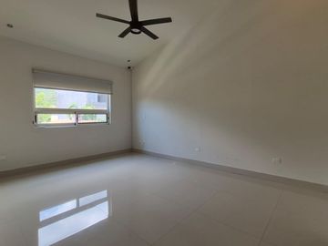 Casa en Renta Colonia los Azulejos (Sierra Alta) Monterrey, Nuevo León