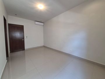 Casa en Renta Colonia los Azulejos (Sierra Alta) Monterrey, Nuevo León