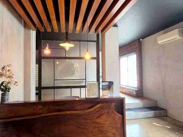 Disewakan Ruang Usaha / Ruang Kantor di Sunter Jakarta Utara