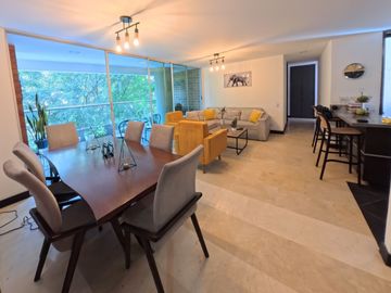 Apartamento Amoblado en Arriendo en Aguacatala, Poblado Medellin Antioquia