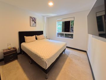 Apartamento Amoblado en Arriendo en Aguacatala, Poblado Medellin Antioquia