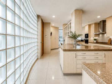 Espectacular Dpto en exclusivo condominio linda vista canchas de golf