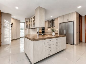 Espectacular Dpto en exclusivo condominio linda vista canchas de golf