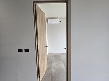 Excelente oportunidad, departamento en venta con doble acceso Independiente — Ideal para Renta Compartida o Uso Familiar.