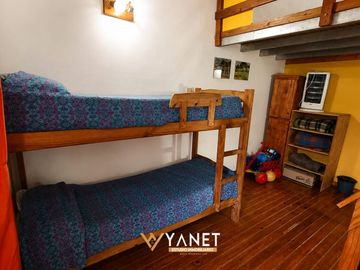 Dúplex · A 1 Cuadra del Mar · Amoblada · Entrepiso + Espacio Adicional