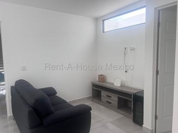 ZAKIA CASA AMUEBLADA EN RENTA, 3 recamaras, 2.5 baños