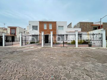 Casa en Venta, Agrícola Bellavista, Metepec, Estado de México