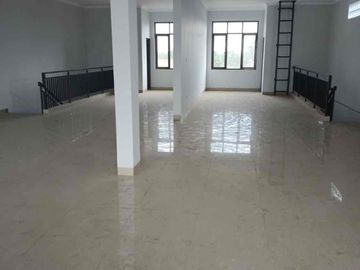 Disewakan Kembali Dan (Owner Butuh Cepat Tersewa) 2 Unit Ruko Gandeng Siap Pakai Di Jalan Raya Narogong, Bekasi