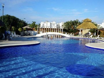 VENDO BONITA CASA EN CONDOMINIO EN MORAS PUERTO VALLARTA  CON 3 RECAMARAS